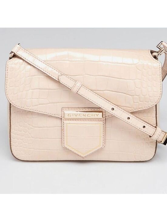 Givenchy Handbags - 💫 Host Pick ⭐️(725❗️)Givenchy Crocodile Embossed Crossbody